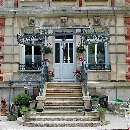 Chateau De 3*