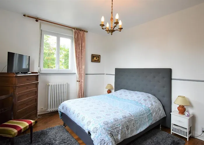 Château De Broyes (Oise)